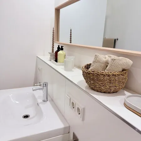 Moderner Komfort Am Berliner Stadtrand In Schoeneiche *