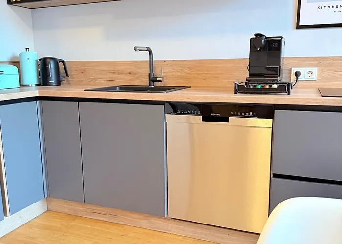 Moderner Komfort Am Berliner Stadtrand In Schoeneiche Appartement *