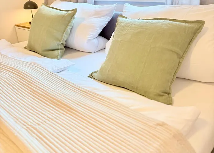 아파트 Moderner Komfort Am Berliner Stadtrand In Schoeneiche 베를린