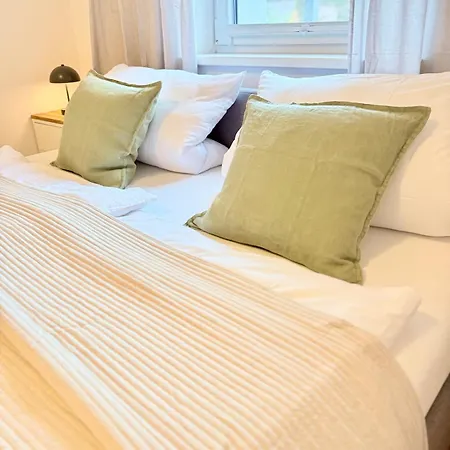 Apartamento Moderner Komfort Am Berliner Stadtrand In Schoeneiche Berlín