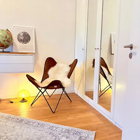 Moderner Komfort Am Berliner Stadtrand In Schoeneiche Apartamento