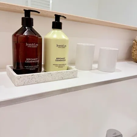 Apartamento Moderner Komfort Am Berliner Stadtrand In Schoeneiche Berlín