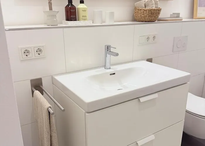 Lägenhet Moderner Komfort Am Berliner Stadtrand In Schoeneiche *